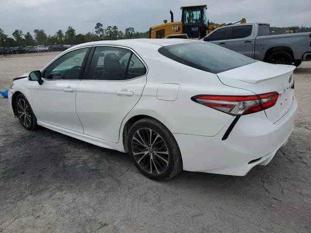 4T1B11HK0JU542724 2018 2018 Toyota Camry- L 2