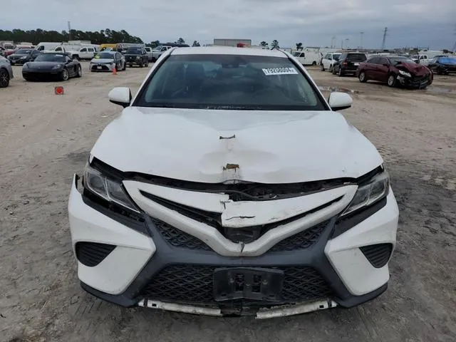 4T1B11HK0JU542724 2018 2018 Toyota Camry- L 5