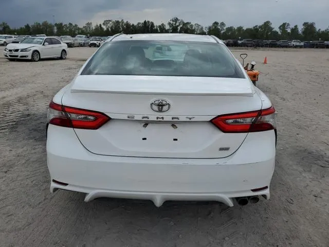 4T1B11HK0JU542724 2018 2018 Toyota Camry- L 6