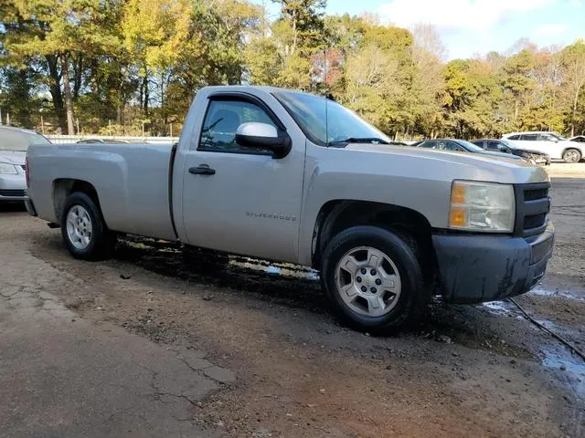 1GCEC14XX8Z292936 2008 2008 Chevrolet Silverado- C1500 4