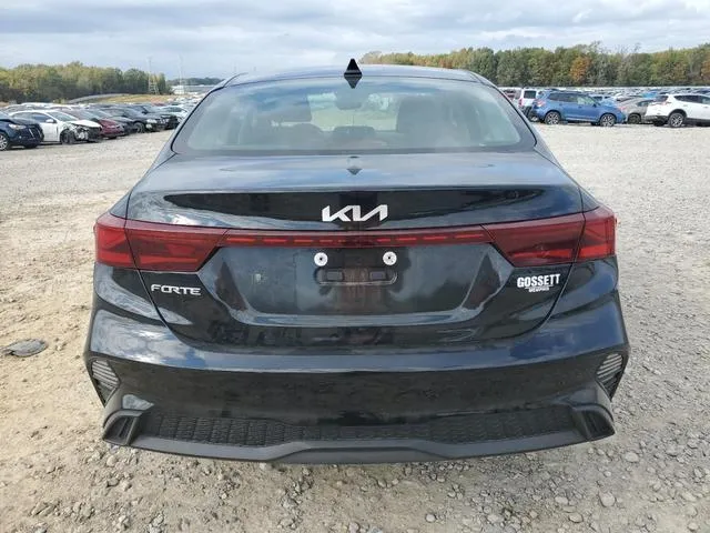 3KPF24AD6PE600570 2023 2023 KIA Forte- LX 6