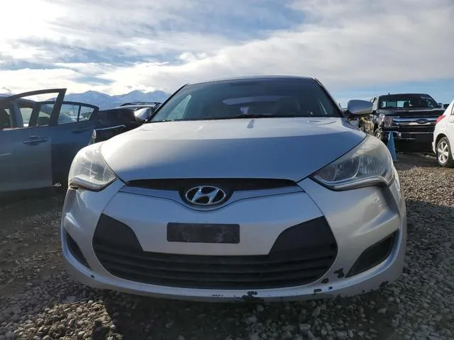 KMHTC6AD6CU025373 2012 2012 Hyundai Veloster 5