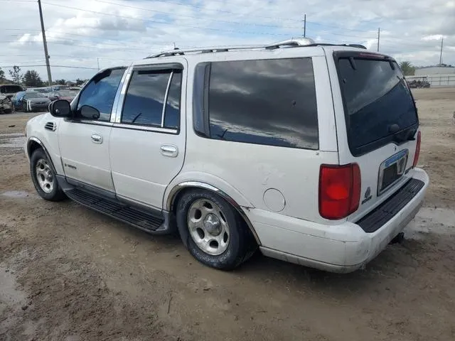 5LMEU27R62LJ11317 2002 2002 Lincoln Navigator 2