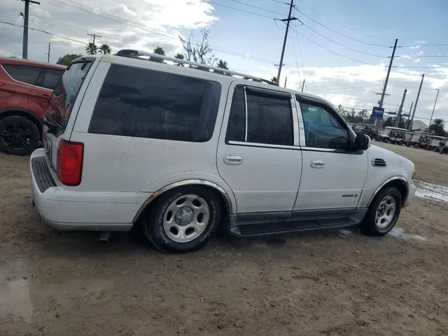 5LMEU27R62LJ11317 2002 2002 Lincoln Navigator 3