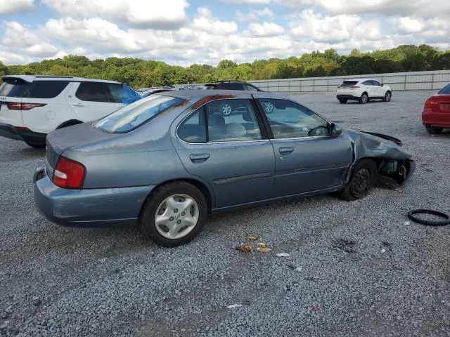 1N4DL01D5YC199492 2000 2000 Nissan Altima- XE 3