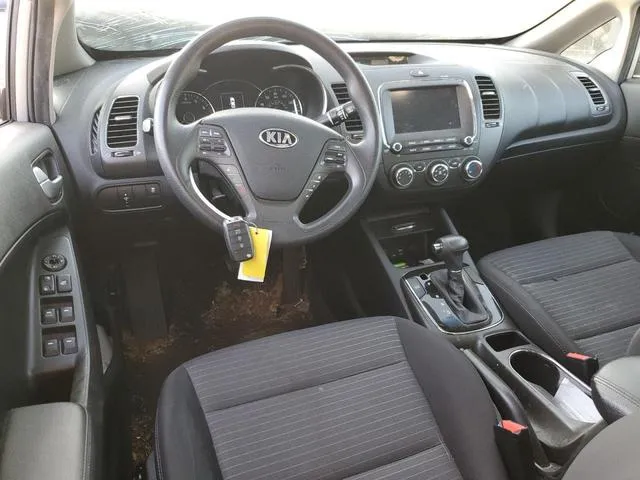 3KPFL4A73JE191846 2018 2018 KIA Forte- LX 8