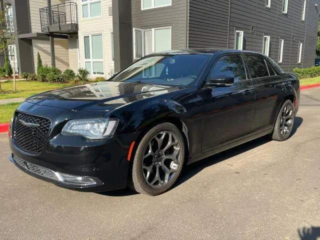 2C3CCABG5JH313938 2018 2018 Chrysler 300- S 2