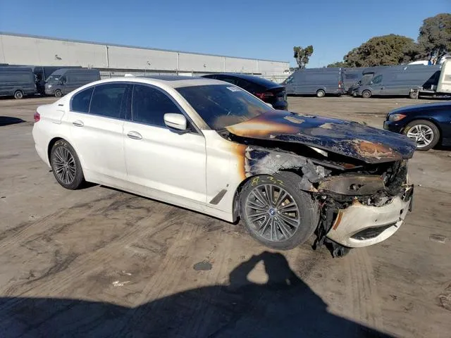 WBAJA9C55JB250561 2018 2018 BMW 5 Series- 530E 4