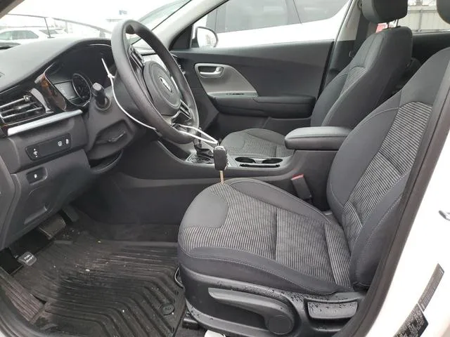 KNDCB3LC1M5471484 2021 2021 KIA Niro- LX 7