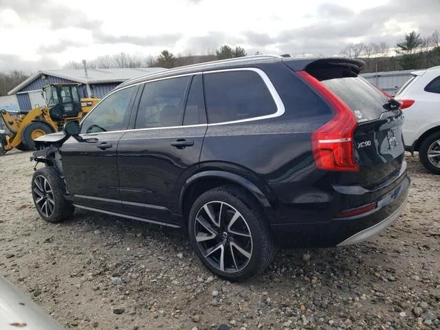 YV4A22PKXN1868443 2022 2022 Volvo XC90- T6 Momentum 2