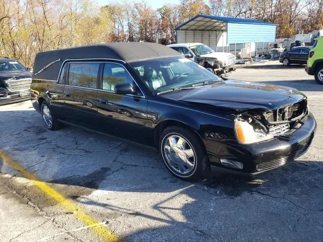 1GEEH00Y34U500616 2004 2004 Cadillac Commercial 4