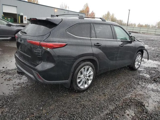 5TDXBRCH7NS562657 2022 2022 Toyota Highlander- Hybrid Limited 3