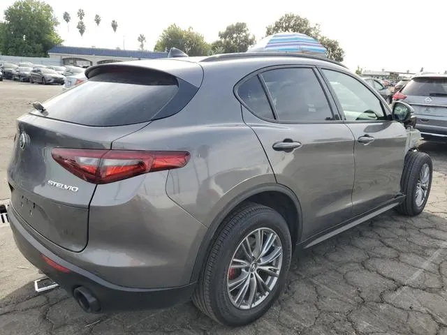 ZASPAJAN6P7D64444 2023 2023 Alfa Romeo Stelvio- Sprint 3