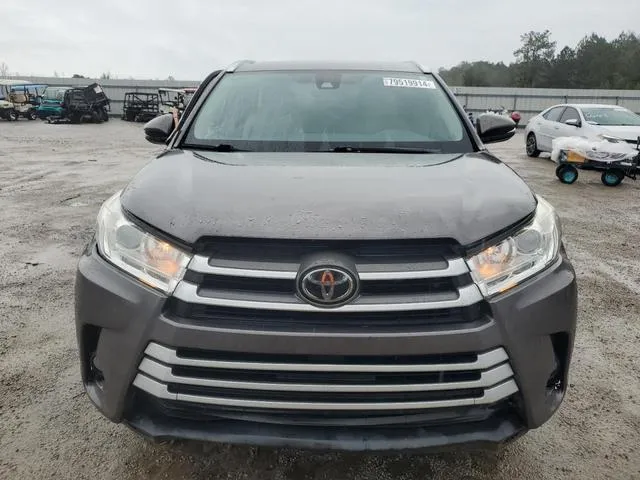 5TDKZRFH5JS540491 2018 2018 Toyota Highlander- SE 5