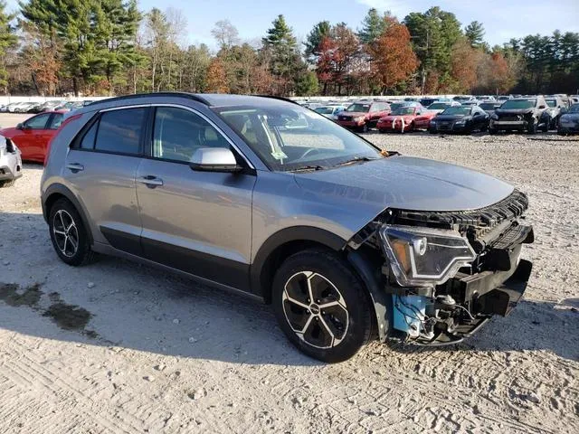 KNDCP3LE3P5087990 2023 2023 KIA Niro- LX 4