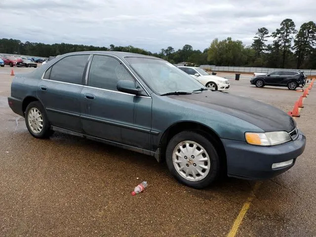 1HGCD5651TA188013 1996 1996 Honda Accord- EX 4