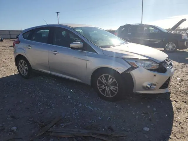 1FAHP3M2XCL316526 2012 2012 Ford Focus- Sel 4