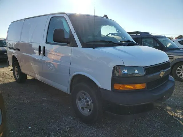 1GCWGAFP7L1153036 2020 2020 Chevrolet Express 4