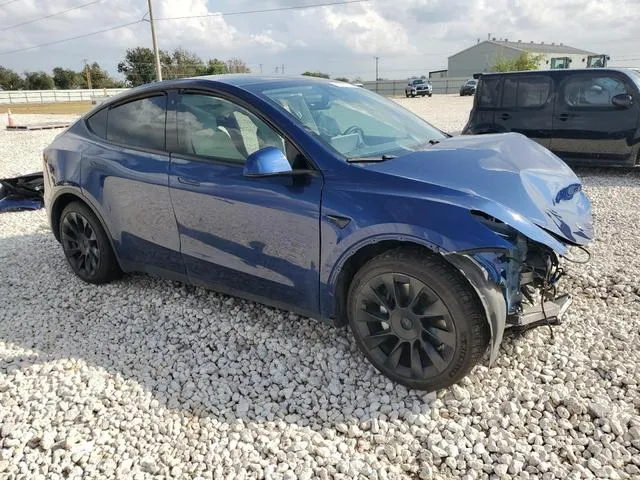 5YJYGDEE4LF034197 2020 2020 Tesla MODEL Y 4