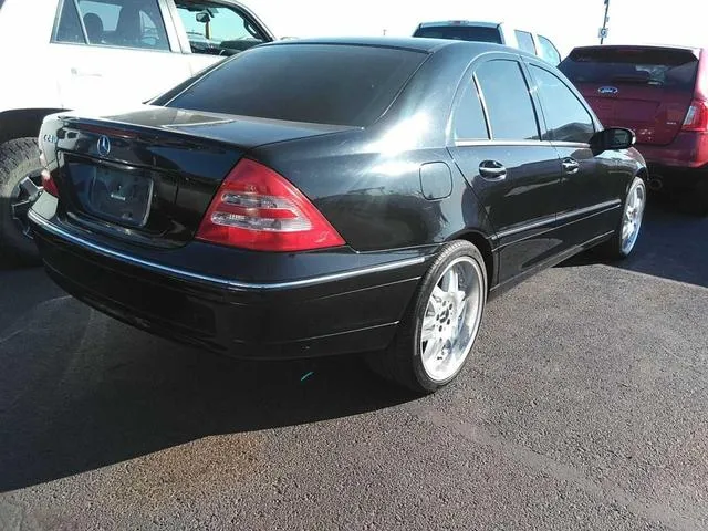 WDBRF61J74E016140 2004 2004 Mercedes-Benz C-Class- 240 4