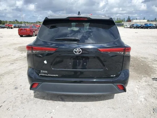 5TDGZRAH6MS060462 2021 2021 Toyota Highlander- Xle 6