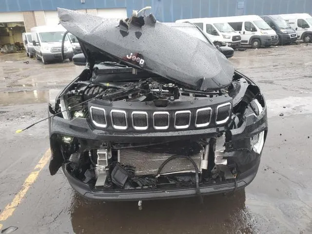 3C4NJDFB1NT183079 2022 2022 Jeep Compass- Latitude Lux 5