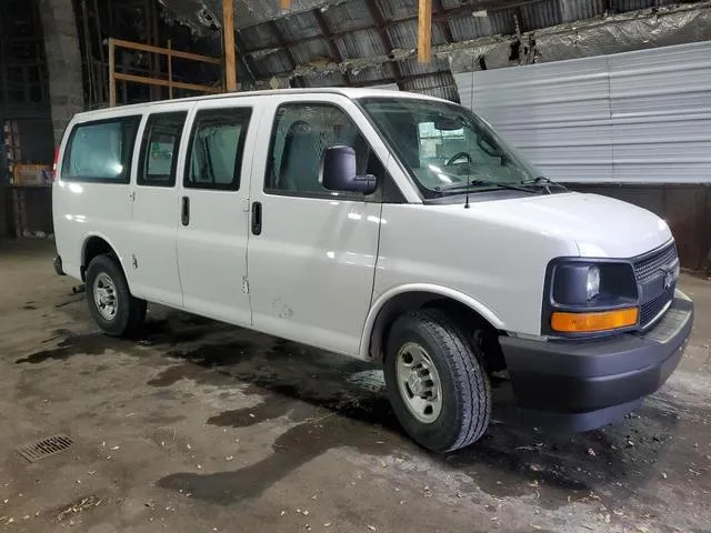 1GCWGAFG9H1104542 2017 2017 Chevrolet Express 4