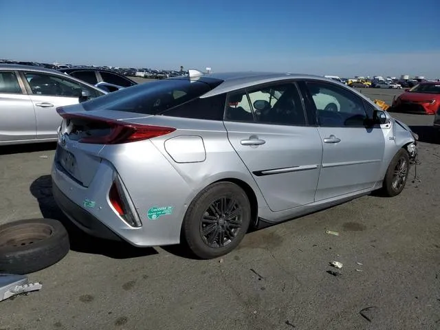 JTDKARFP2H3034837 2017 2017 Toyota Prius 3