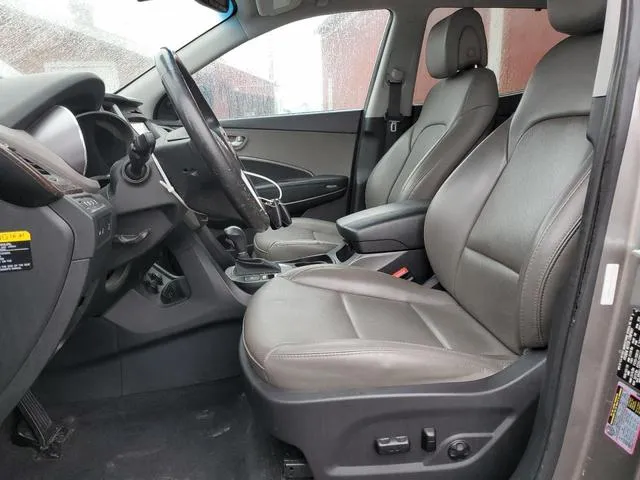 5XYZWDLA2HG449686 2017 2017 Hyundai Santa Fe 7