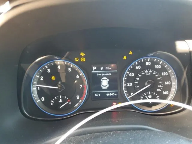 KM8K12AA5MU663664 2021 2021 Hyundai Kona- SE 9