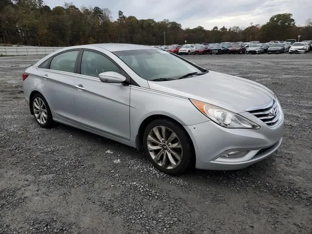 5NPEC4ACXBH222712 2011 2011 Hyundai Sonata- SE 4