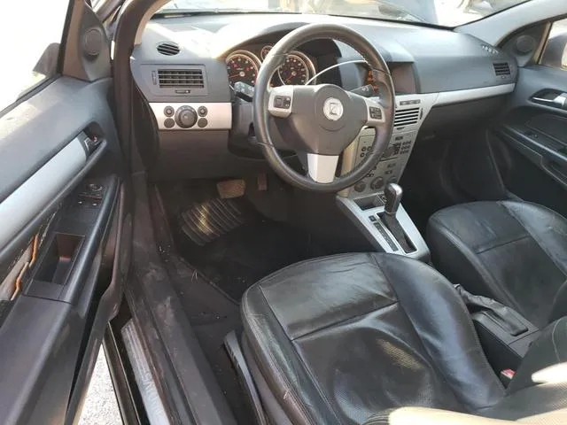 W08AT271885121307 2008 2008 Saturn Astra- XR 8