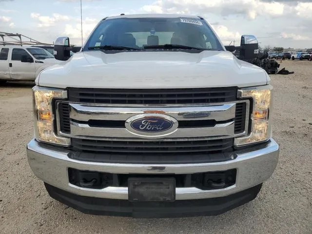 1FT7W2BT6JEB39165 2018 2018 Ford F-250- Super Duty 5