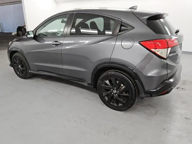 3CZRU6H1XNM770636 2022 2022 Honda HR-V- Sport 2