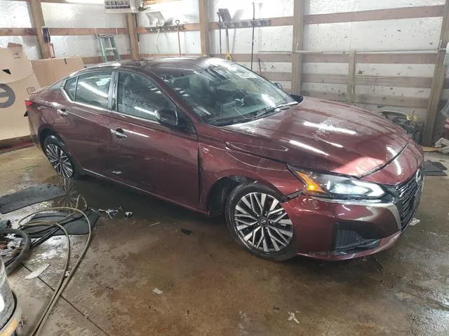 1N4BL4DV9RN319433 2024 2024 Nissan Altima- SV 4