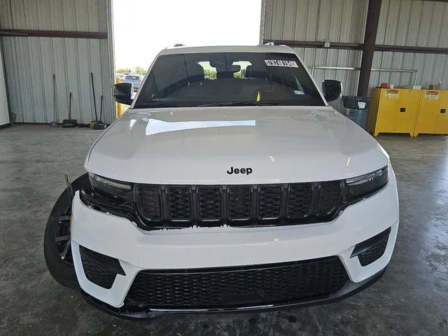 1C4RJGAG9R8546562 2024 2024 Jeep Grand Cherokee- Laredo 5