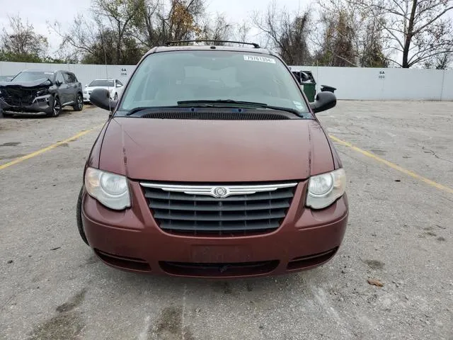 2A4GP54L07R278578 2007 2007 Chrysler Town and Country- Touring 5