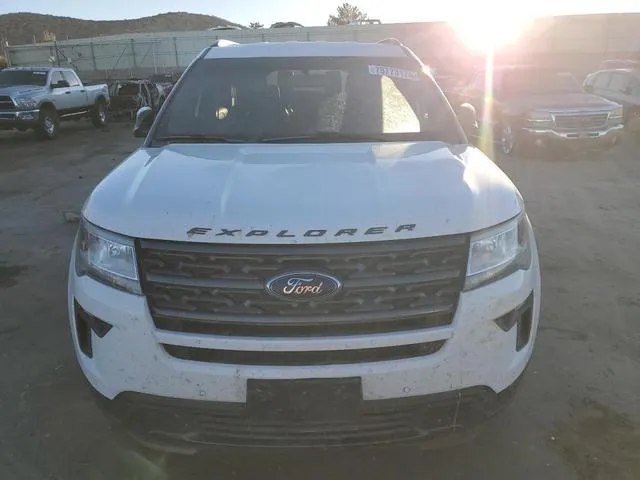 1FM5K7D8XKGA09674 2019 2019 Ford Explorer- Xlt 5