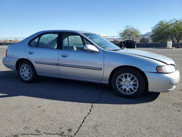 1N4DL01D01C116735 2001 2001 Nissan Altima- XE 4