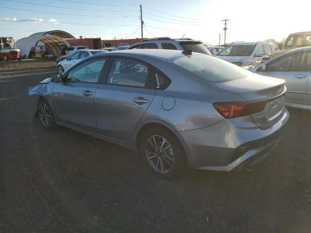 3KPF24AD9RE699646 2024 2024 KIA Forte- LX 2