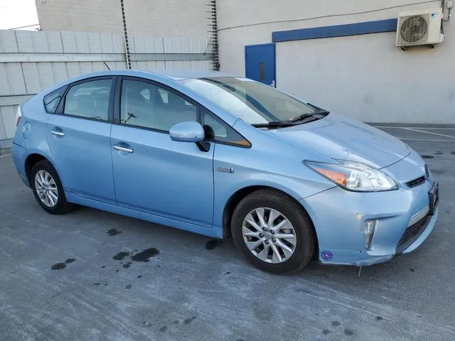 JTDKN3DP4E3055303 2014 2014 Toyota Prius 4