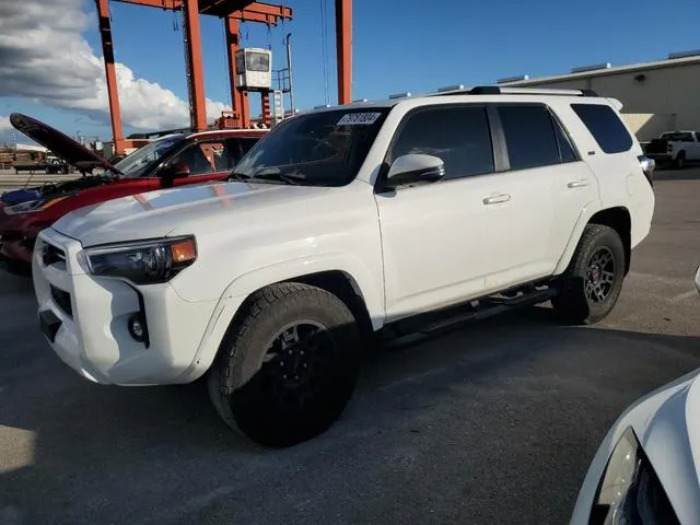 JTEFU5JR5N5269903 2022 2022 Toyota 4runner- SR5 1