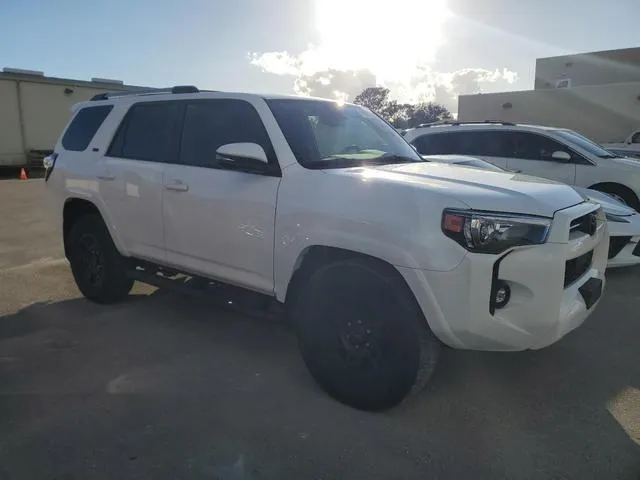 JTEFU5JR5N5269903 2022 2022 Toyota 4runner- SR5 4