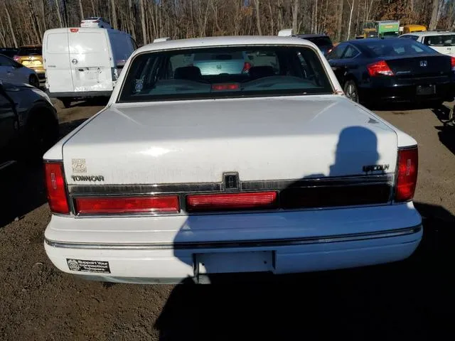 1LNLM81W7TY678989 1996 1996 Lincoln Town Car- Executive 6