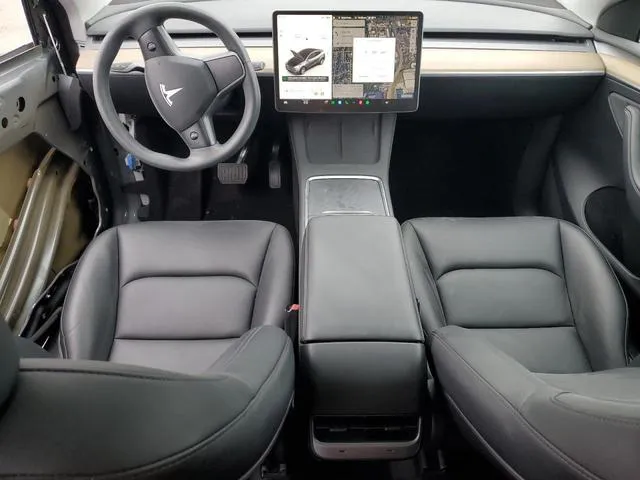 7SAYGDEE8PA039957 2023 2023 Tesla MODEL Y 8