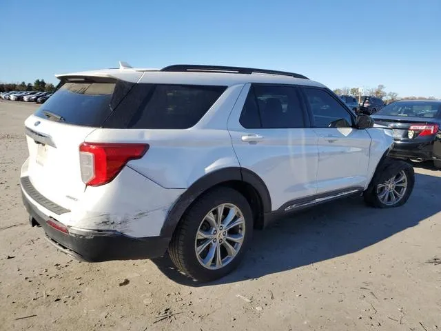 1FMSK8DH0NGA08353 2022 2022 Ford Explorer- Xlt 3