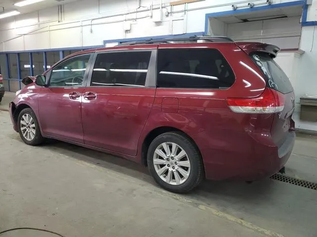 5TDJK3DC4DS070883 2013 2013 Toyota Sienna- LE 2