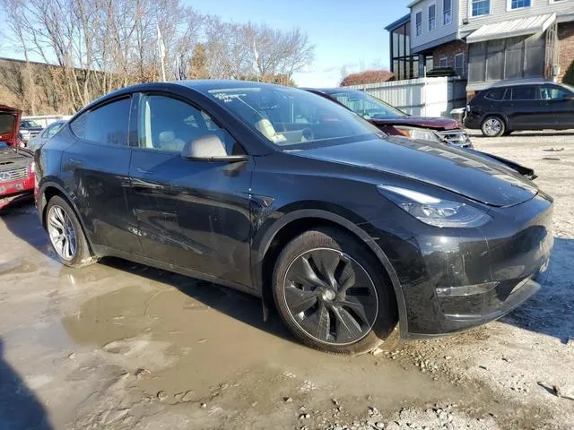 7SAYGAEE2RF981250 2024 2024 Tesla MODEL Y 4