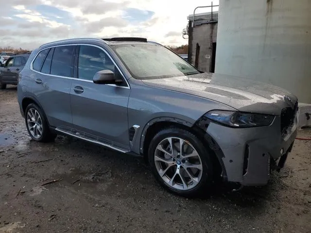 5UX43EU09S9W96886 2025 2025 BMW X5- Xdrive50E 4