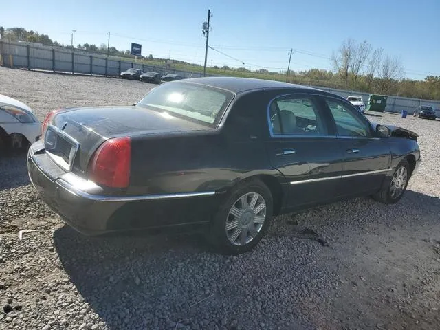 1LNHM83W93Y685090 2003 2003 Lincoln Town Car- Cartier 3